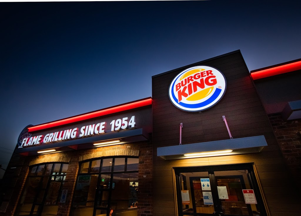 Burger King | 30 Northfield Dr E, Waterloo, ON N2L 6A1, Canada | Phone: (519) 885-5677