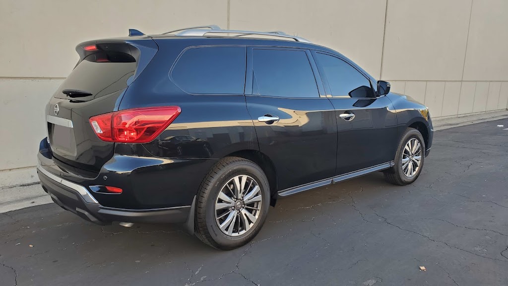 Shadow Tints | 1384 Rue Gibbon, Laval, QC H7W 4S8, Canada | Phone: (450) 497-0660