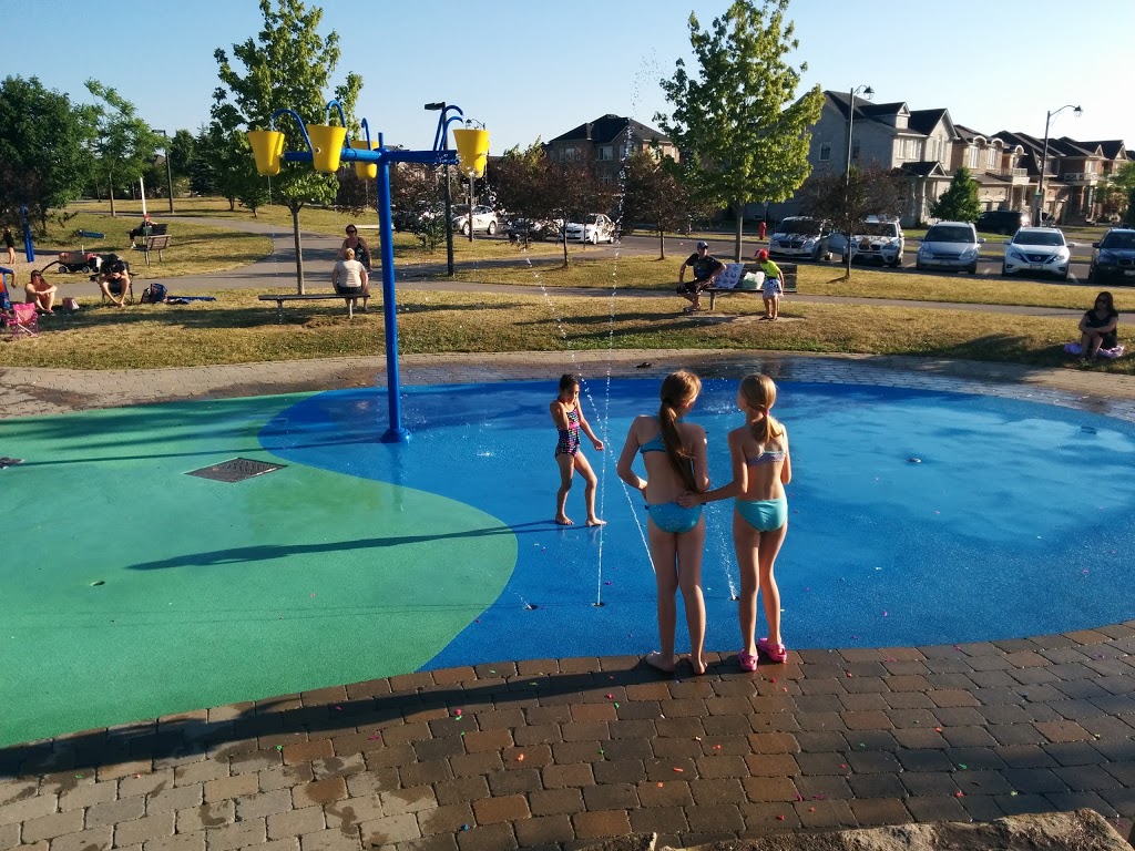 Ada Johnson Park | 17 Wallwark St, Aurora, ON L4G 0J1, Canada | Phone: (905) 727-1375