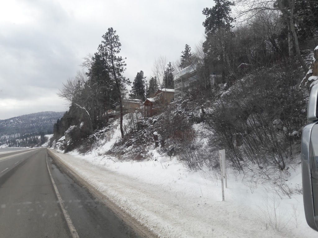 The Lakebend Inn Peachland | 6251 Renfrew Rd, Peachland, BC V0H 1X7, Canada | Phone: (250) 767-2333