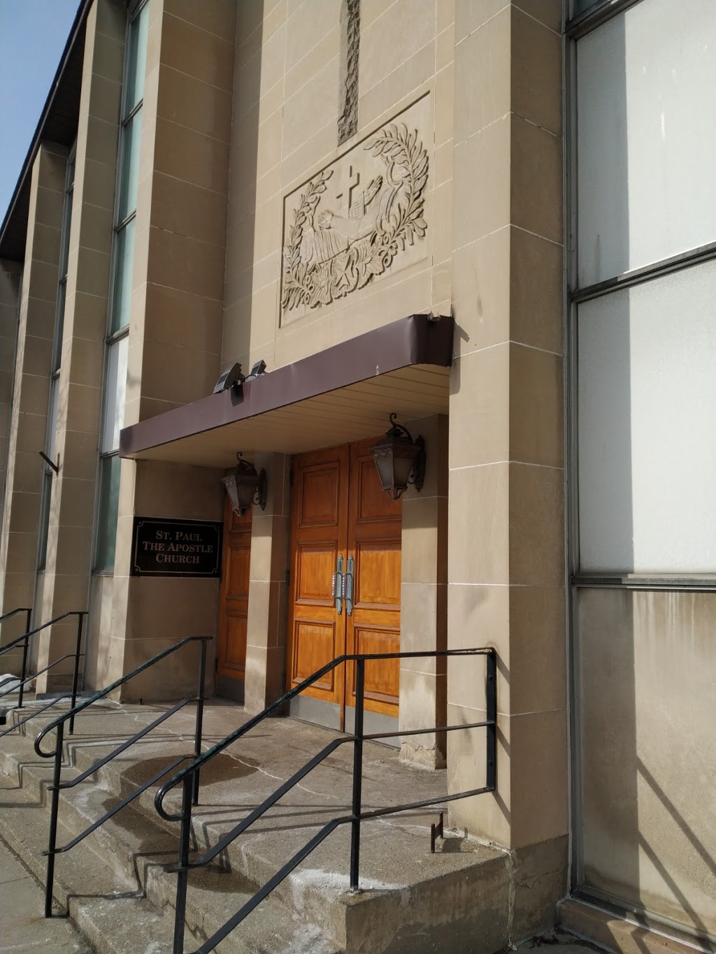 St. Paul the Apostle Church | 3224 Dundas St W, Toronto, ON M6P 2A3, Canada | Phone: (416) 767-7054