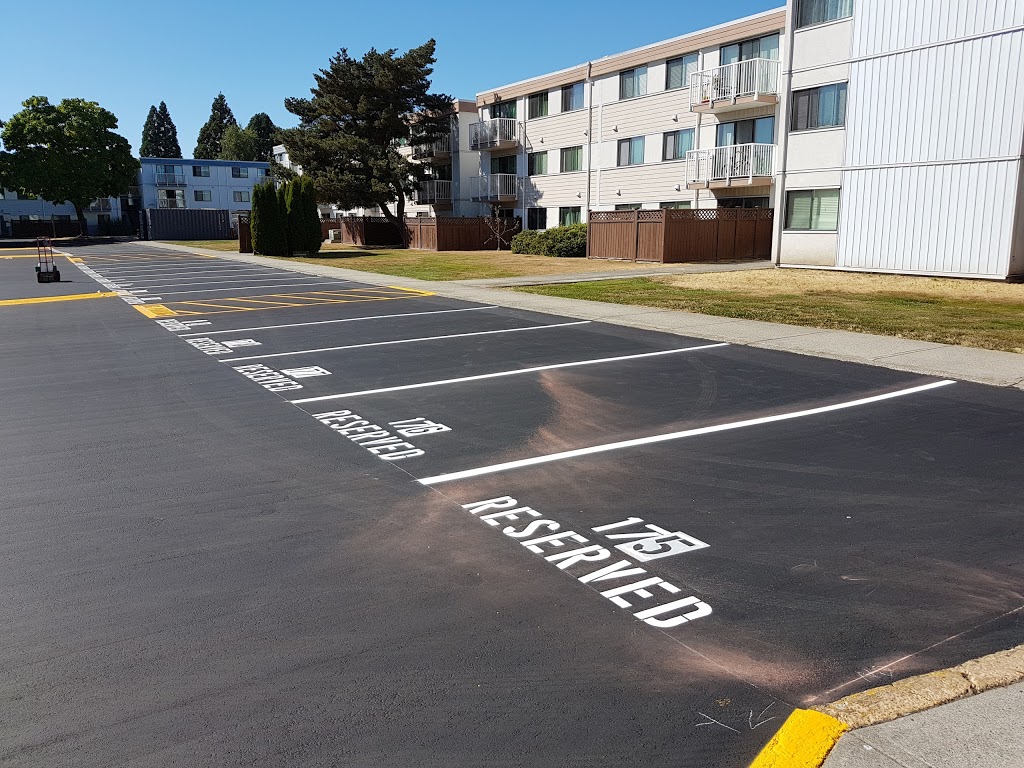 Sussex Square Apartments | 7280 Lindsay Rd, Richmond, BC V7C 3M6, Canada | Phone: (604) 275-0515