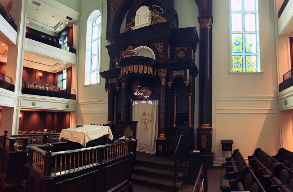 The Temmy Latner Forest Hill Jewish Centre | 360 Spadina Rd, Toronto, ON M5P 2V4, Canada | Phone: (416) 483-0883