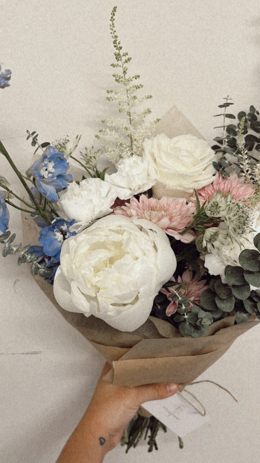 Alice & Hendrix Flower Co. | 21423 93 Ave, Langley Twp, BC V1M 1P8, Canada | Phone: (604) 833-5983