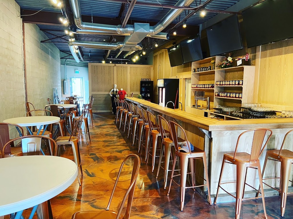 Two Water Brewing Co. | 446 Lyndoch St, Corunna, ON N0N 1G0, Canada | Phone: (519) 813-9963
