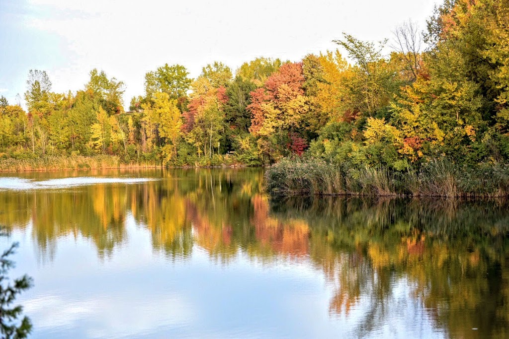 Centennial Park - Dollard-des Ormeaux, Qc H9b, Canada