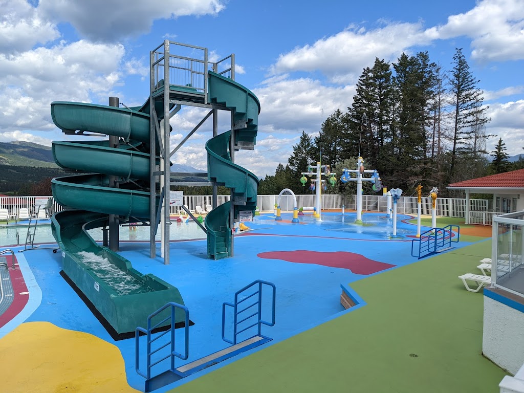 Mountain View Resort and Suites | 5058 Riverview Rd Building 8000, Fairmont Hot Springs, BC V0B 1L1, Canada | Phone: (778) 525-0052