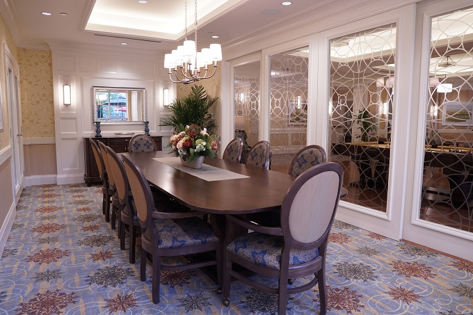 Delmanor Glen Abbey | 1459 Nottinghill Gate, Oakville, ON L6M 4W1, Canada | Phone: (905) 469-3232
