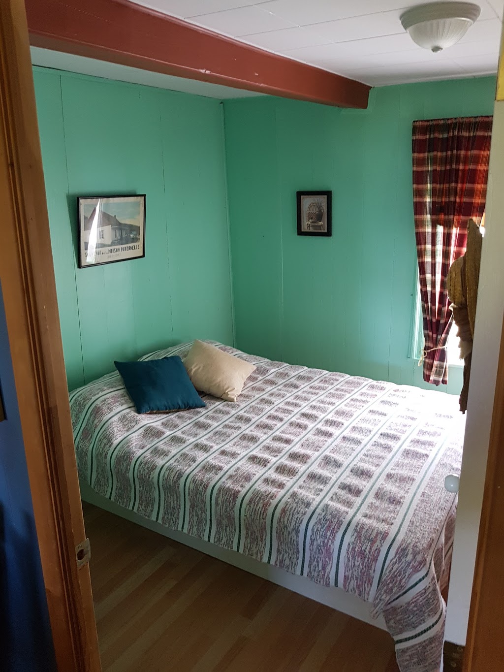 Le Gîte du Cap-Aux-Oies | 48 Rang de Cap aux Oies, Les Éboulements, QC G0A 2M0, Canada | Phone: (418) 635-2689