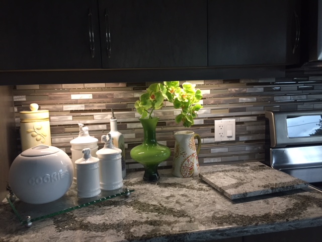 Valley Carpet One Floor & Home | 230 Kenneth St, Duncan, BC V9L 6X4, Canada | Phone: (250) 748-2581