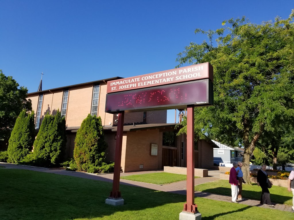 Immaculate Conception Church | 839 Sutherland Ave, Kelowna, BC V1Y 5X4, Canada | Phone: (250) 762-3910
