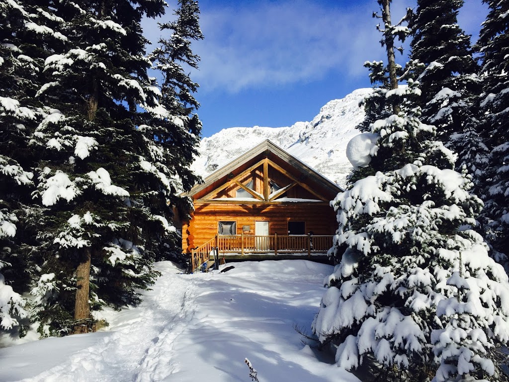Vast Outdoor Adventures | 10079 View St, Chemainus, BC V0R 1K2, Canada | Phone: (250) 210-9100