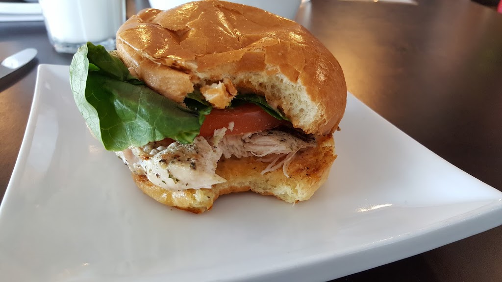 Roblin Grill | 6500 Roblin Blvd, Winnipeg, MB R3R 3P9, Canada | Phone: (204) 691-3287
