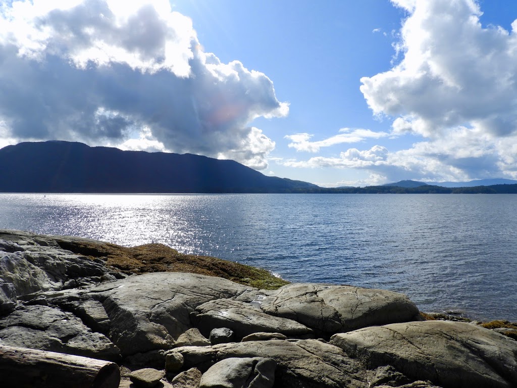 Mermaid Cove, Saltery Bay Provincial Park | 11471 BC-101, Powell River, BC V8A 0N1, Canada | Phone: (604) 286-9992