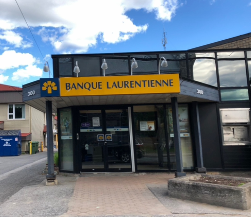 Banque Laurentienne | 300 Rue Saint Joseph, Saint-Raymond, QC G3L 1J6, Canada | Phone: (800) 252-1846