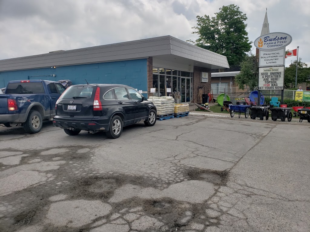 Budson Farm & Feed Company | 93 Main St, Erin, ON N0B 1T0, Canada | Phone: (519) 833-2002