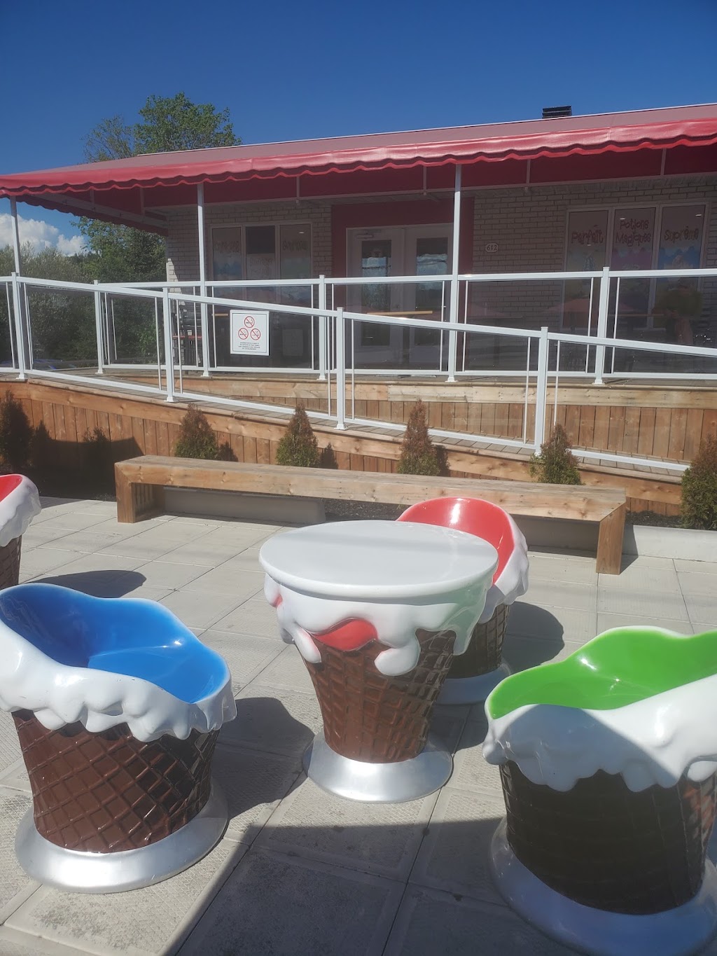 Cremerie 321 | 612 Route 321 S, Saint-André-Avellin, QC J0V 1W0, Canada | Phone: (819) 516-3210