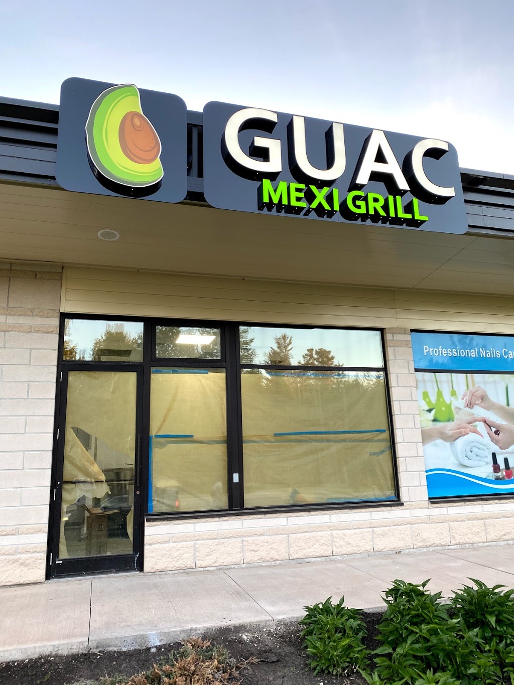 Guac Mexi Grill | 1890 Mosley St Unit# 3, Wasaga Beach, ON L9Z 1Z4, Canada | Phone: (705) 429-8422
