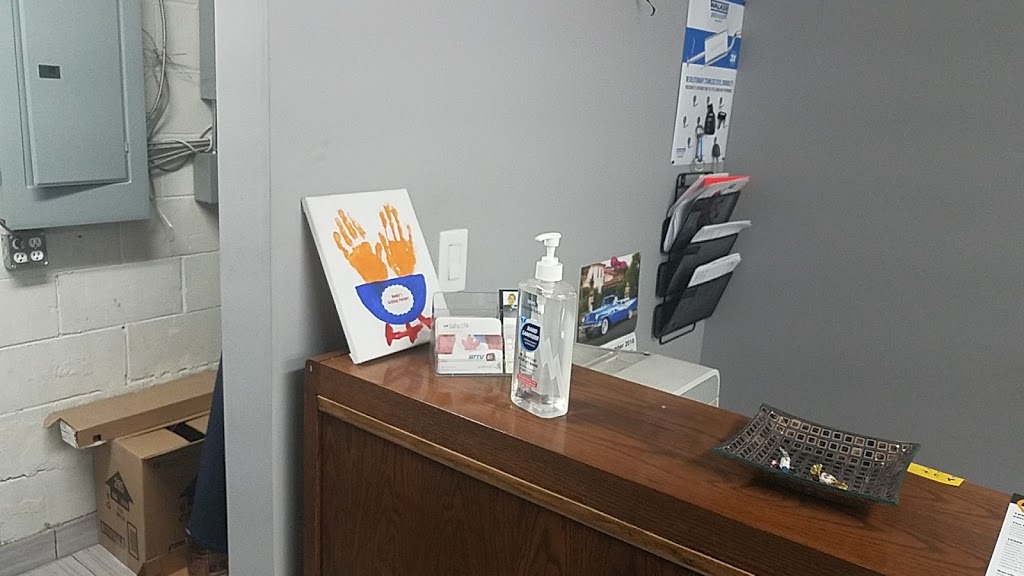 Prince Auto Services Inc | 5195 Maingate Dr Unit #2, Mississauga, ON L4W 1G4, Canada | Phone: (905) 625-0211