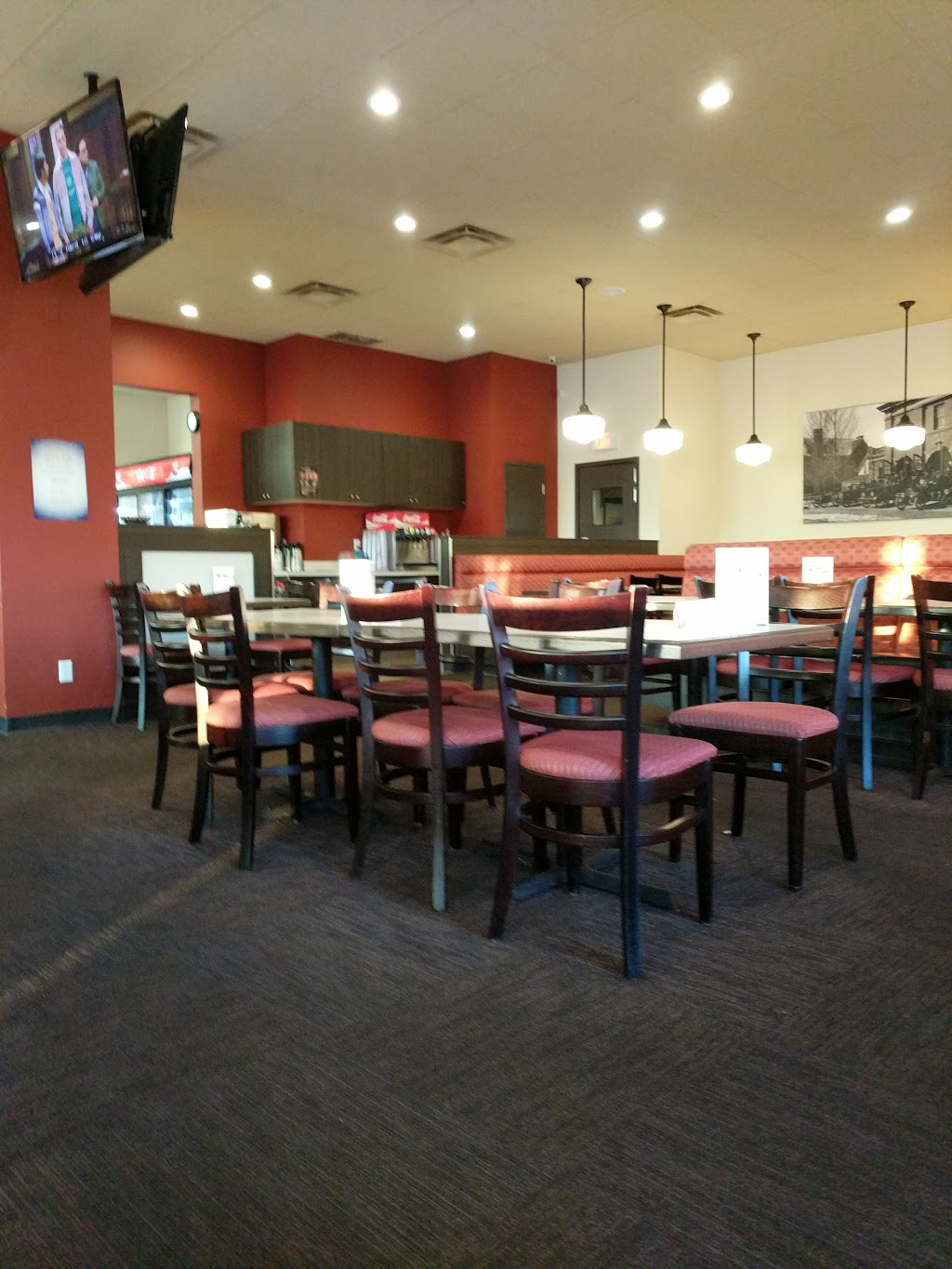 Royal Pizza | 16721 127 St NW, Edmonton, AB T6V 0T1, Canada | Phone: (780) 476-2241