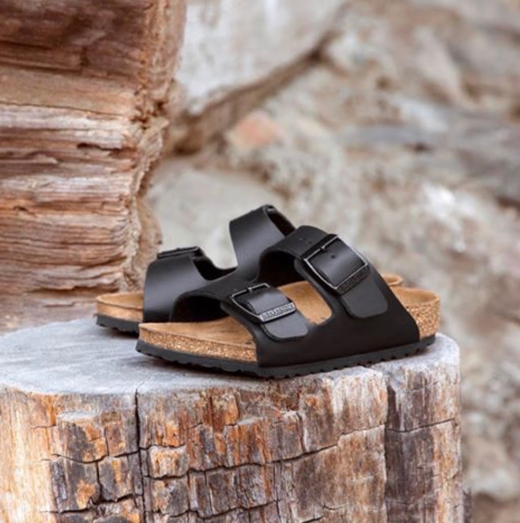 Boutique Escapade | 12 Principale Sud, Sutton, QC J0E 2K0, Canada | Phone: (579) 534-8555