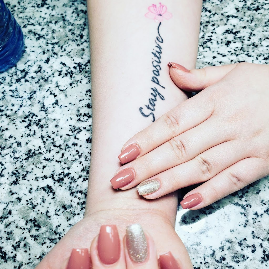 JESSICAS NAILS SPA | 34 Edgedale Dr NW #8A, Calgary, AB T3A 2R4, Canada | Phone: (403) 547-8889