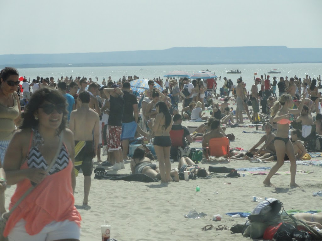 Edgewater By the Bay | 148 Mosley St, Wasaga Beach, ON L9Z 1A2, Canada | Phone: (705) 429-3205