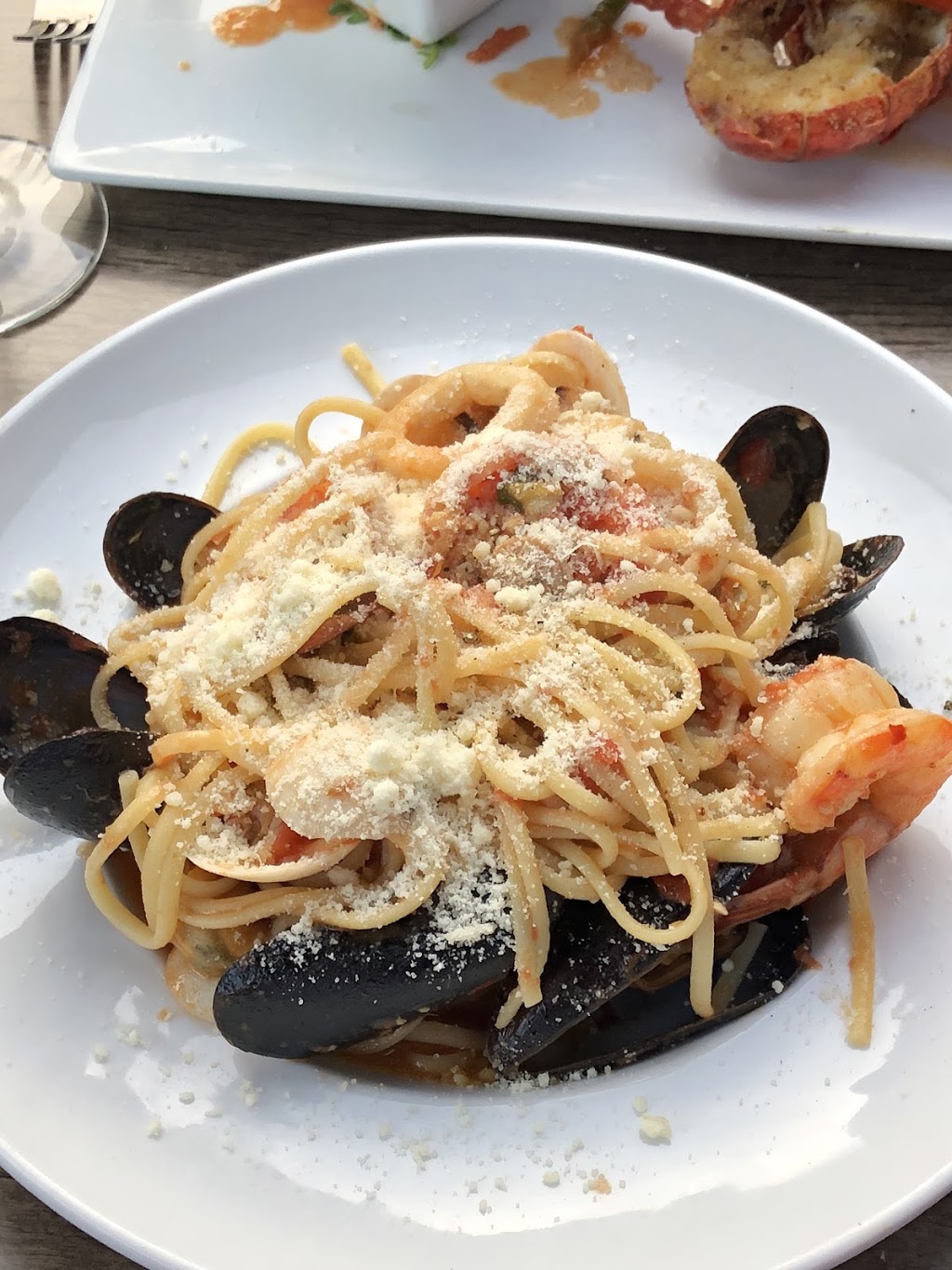 Trattoria la strada | 19 Rue Turgeon, Sainte-Thérèse, QC J7E 3H3, Canada | Phone: (450) 420-3305