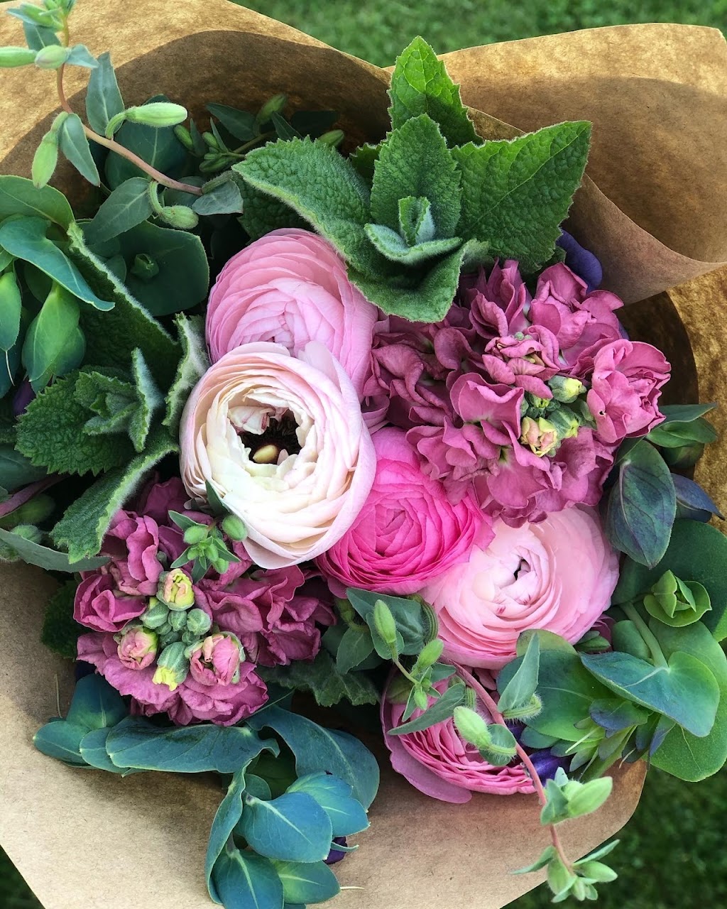 Two Blooms Flower Farm | 31 Gary Rd, Steeves Mountain, NB E1G 0S9, Canada | Phone: (506) 380-1170