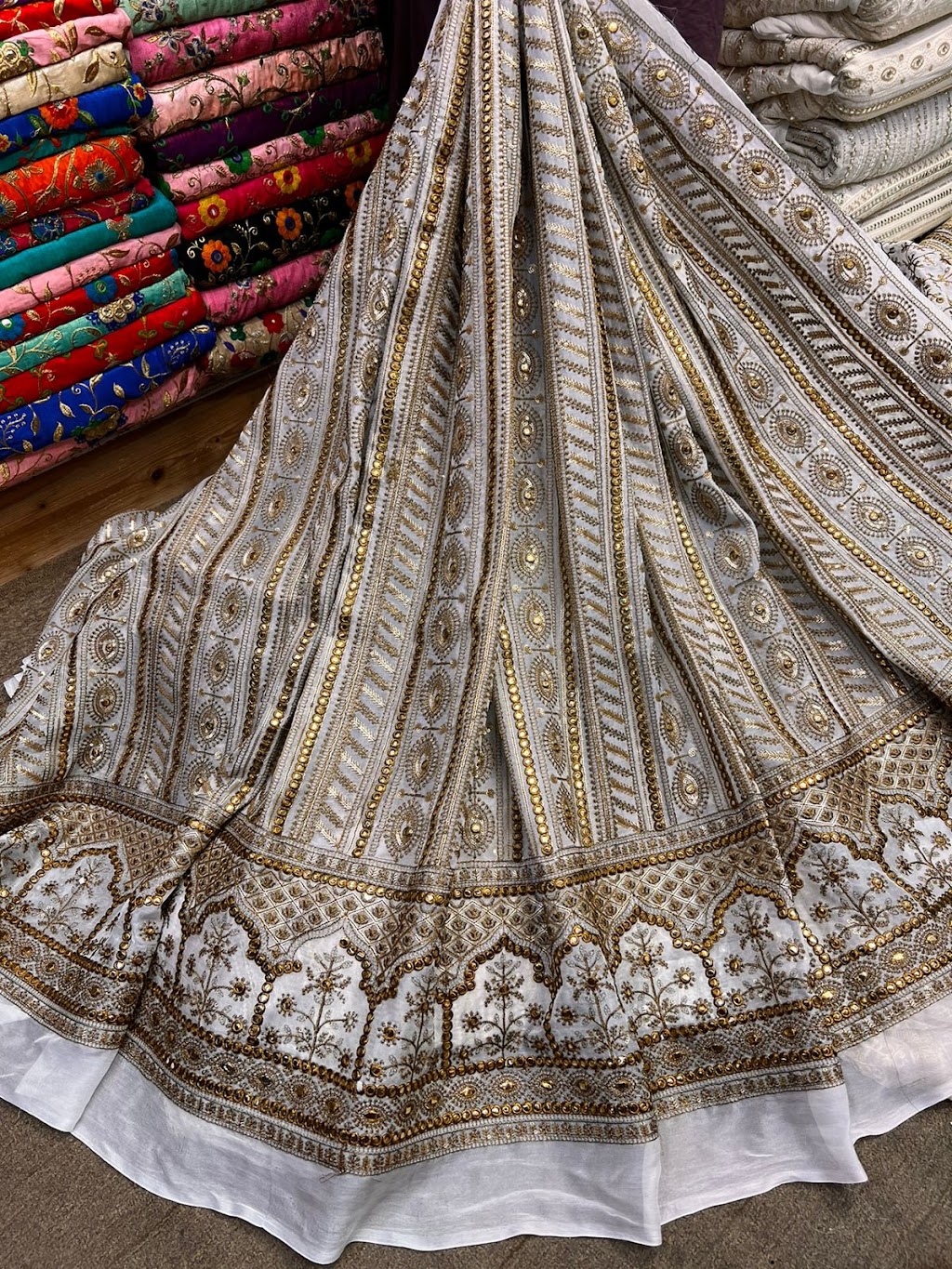 Riffat Collection | 7060 Salme Dr, Mississauga, ON L5N 7C4, Canada | Phone: (416) 854-2490