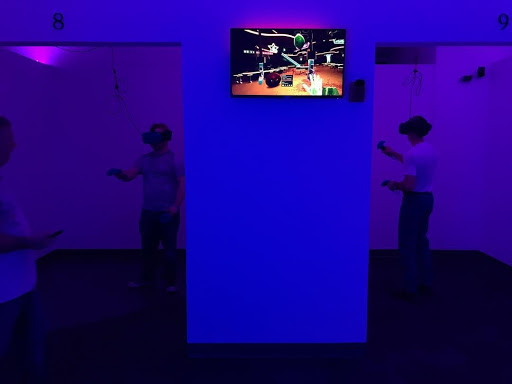 VRsutz réalité virtuelle Arcade de jeux Brossard | 5705A Bd Taschereau, Brossard, QC J4Z 1A4, Canada | Phone: (514) 800-6793