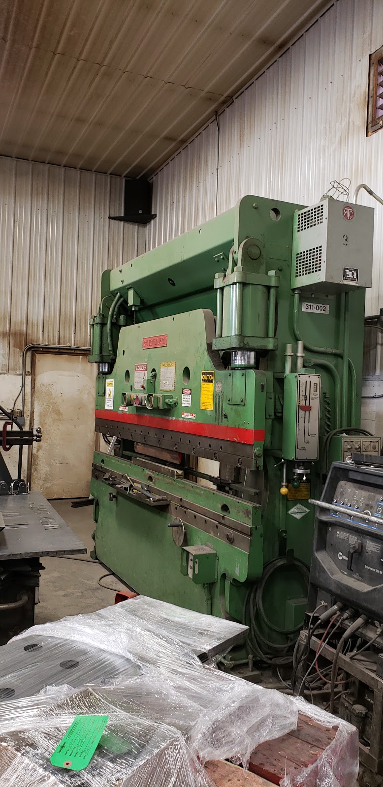 Sandale Automotive & Fabrication Ltd | 15 Maindu Bay, Grande Pointe, MB R5A 1H7, Canada | Phone: (204) 661-2111