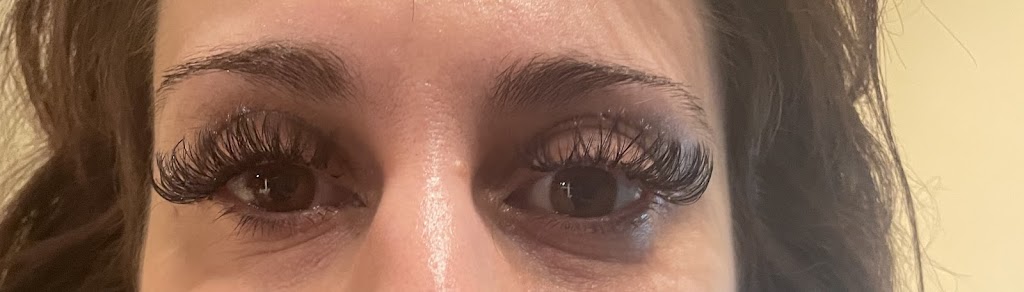 Lashed by Chels | 4584 Gregoire Rd, Russell, ON K2G 3Y3, Canada | Phone: (613) 715-1043