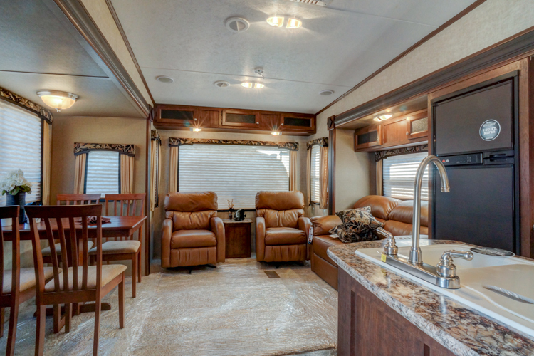 Mobilife RV Centre | 4166 King St E, Kitchener, ON N2P 2G5, Canada | Phone: (519) 653-5788