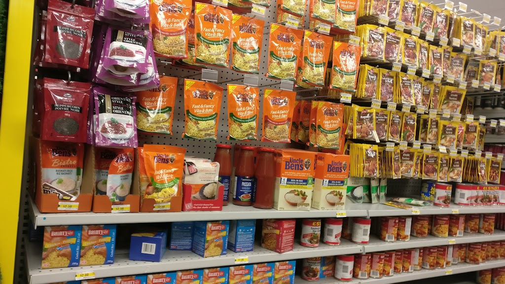 Dollarama | 2065 Boulevard Marcel-Laurin, Saint-Laurent, QC H4R 1K4, Canada | Phone: (514) 332-7400