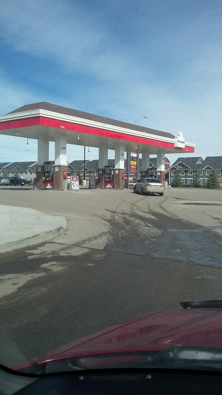 Petro-Canada | 8 Nolan Hill Blvd NW #800, Calgary, AB T3R 0S5, Canada | Phone: (587) 230-1929