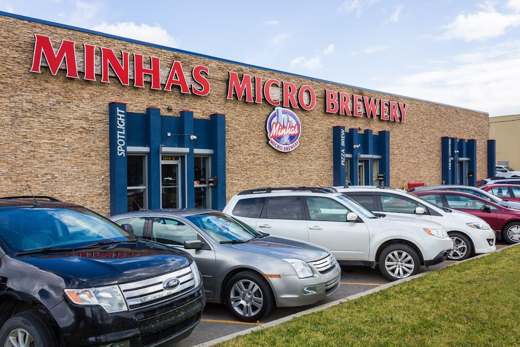 Minhas Pizza Brew - Calgary | 1314 44 Ave NE, Calgary, AB T2E 6L6, Canada | Phone: (403) 695-3706