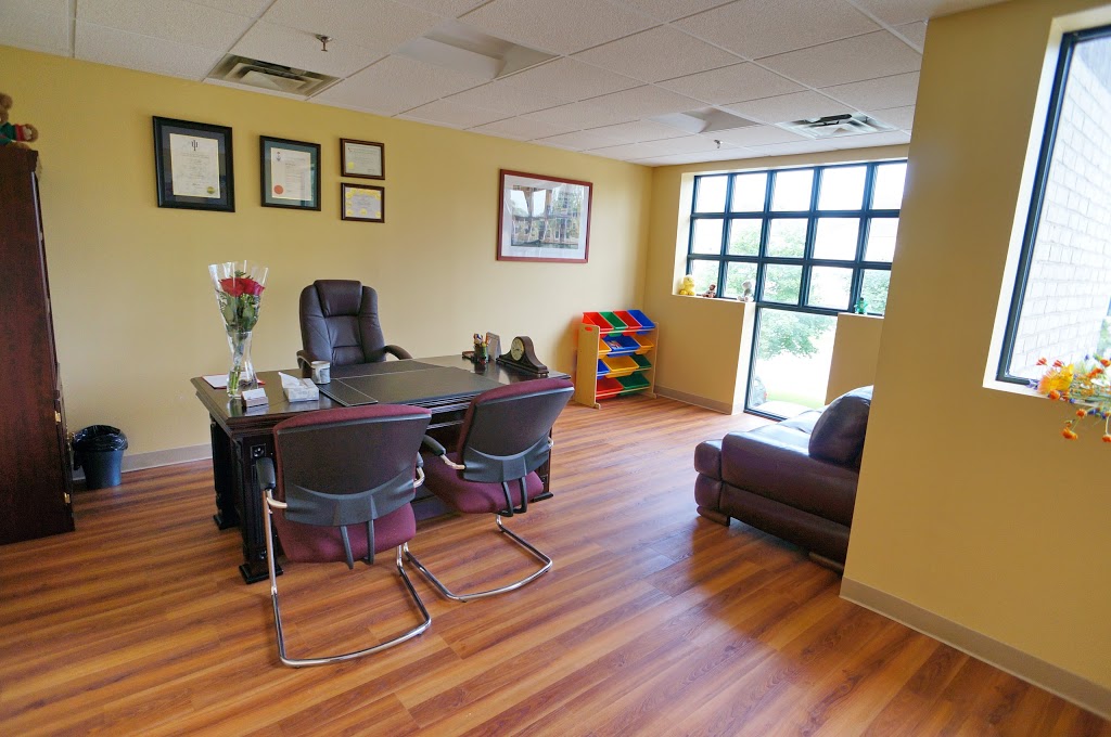 Richmond Hill Psychology Center | 9019 Bayview Ave #208, Richmond Hill, ON L4B 3M6, Canada | Phone: (905) 771-7000