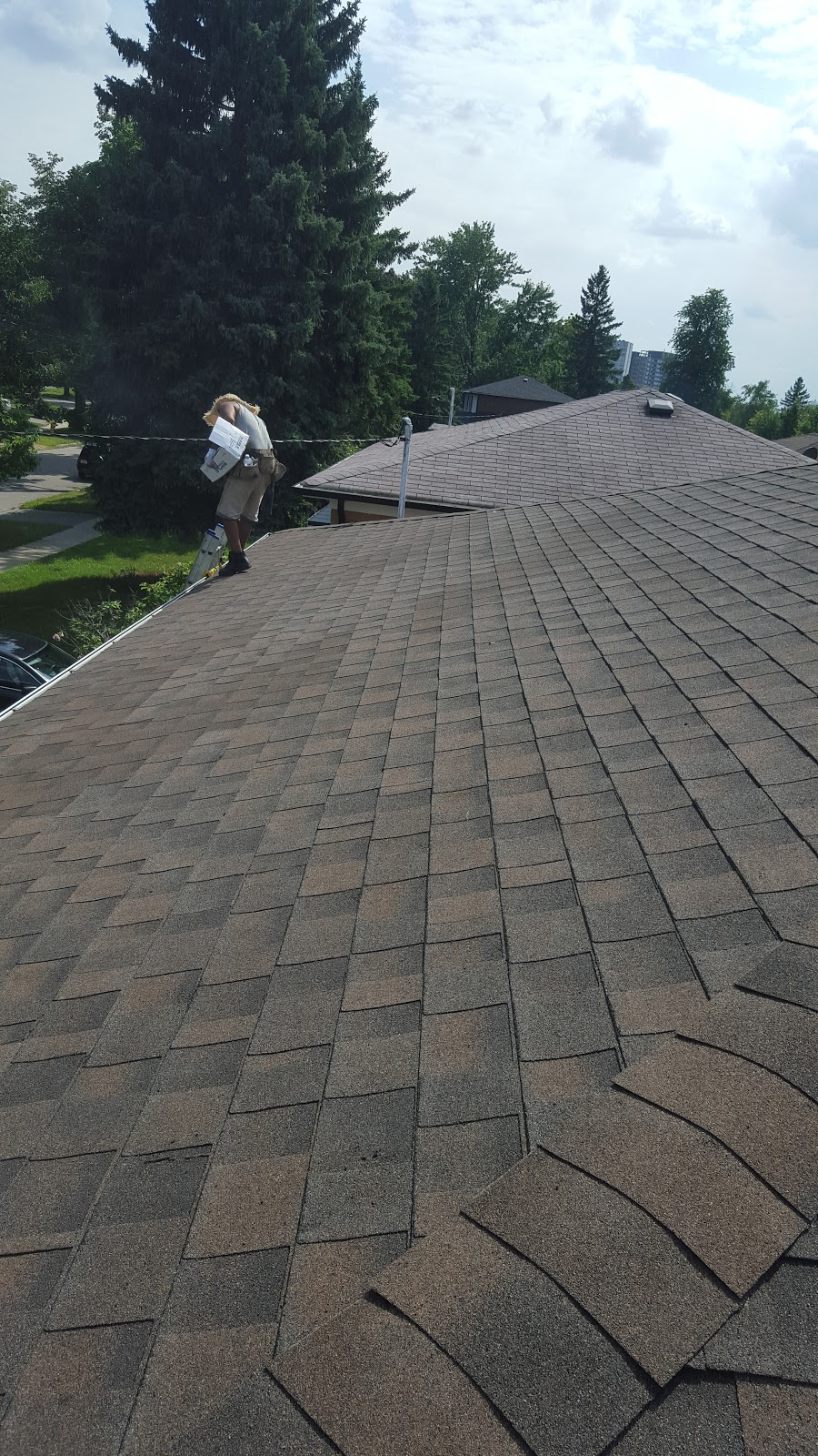 Honest Roofing Inc | 396 Flanagan Ct, Newmarket, ON L3X 2E8, Canada | Phone: (647) 400-8941