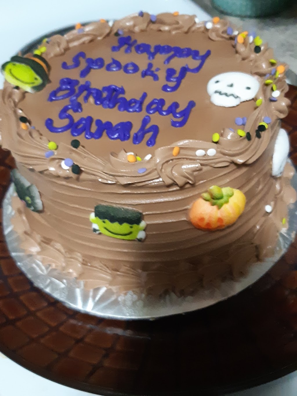 Delish Cakes & Pastries | 8346 112 St, Delta, BC V4C 7A2, Canada | Phone: (778) 695-3033