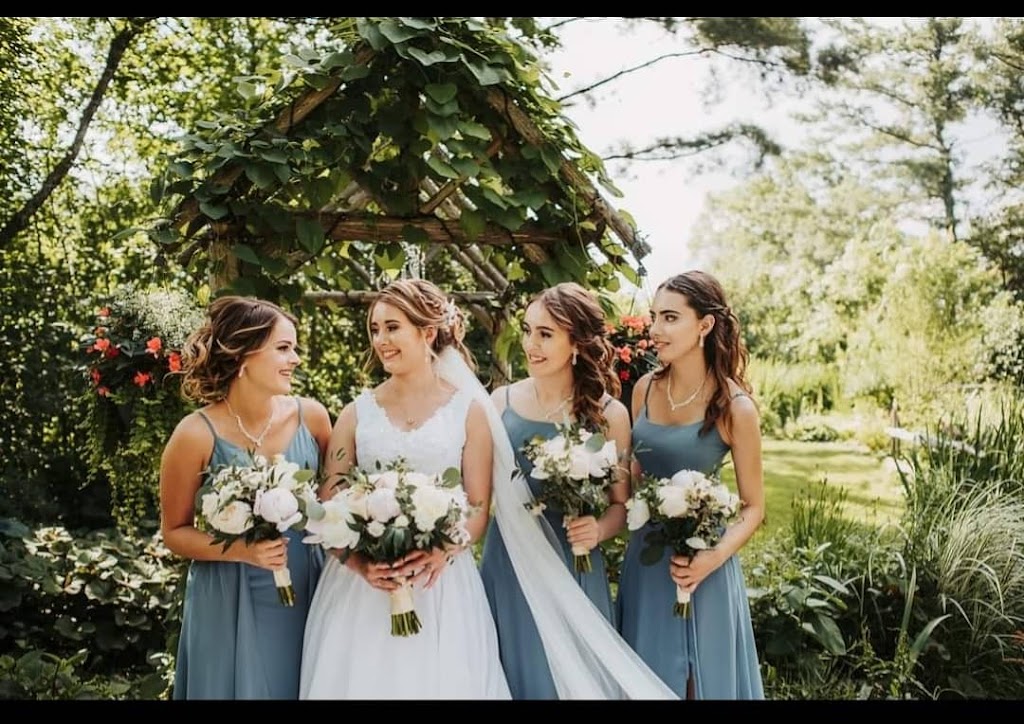 Barriebeautybysonia | 26 Orwell Crescent, Barrie, ON L4N 6M6, Canada | Phone: (705) 828-1506