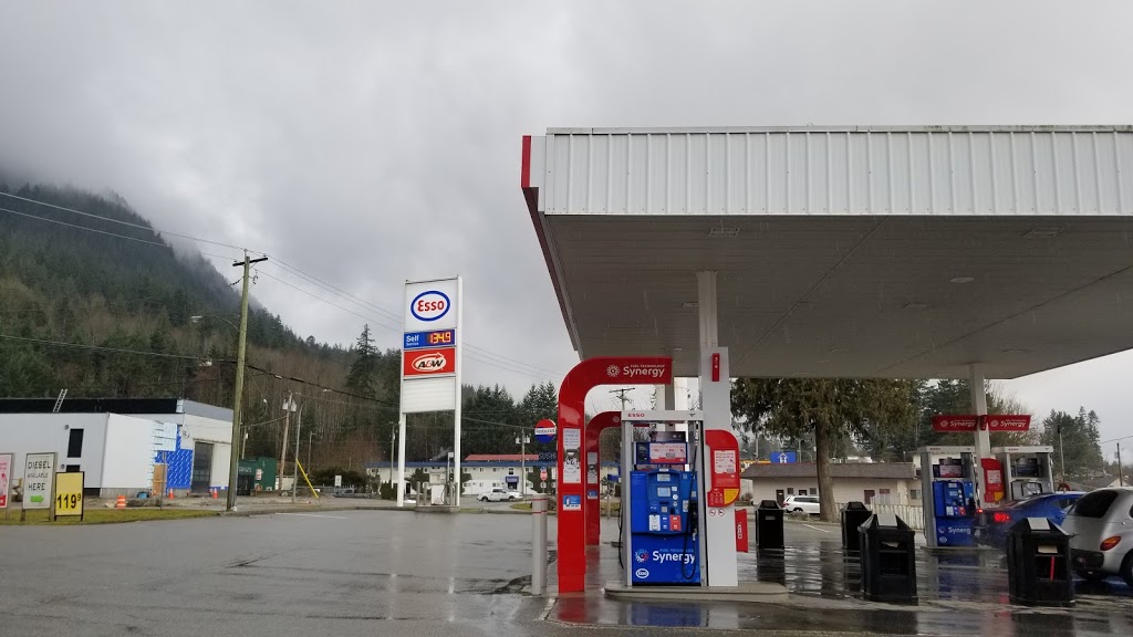 Esso | 1175 4th Ave, Hope, BC V0X 1L0, Canada | Phone: (604) 860-4422