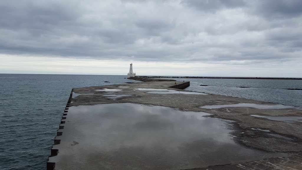 Victoria Park Campgrounds | 138 Division St, Cobourg, ON K9A 3P3, Canada | Phone: (905) 373-7321