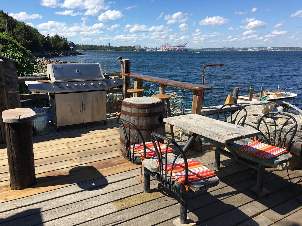 SeaWatch Bed & Breakfast | 139 Fergusons Cove Rd, Fergusons Cove, NS B3V 1L7, Canada | Phone: (902) 477-1506