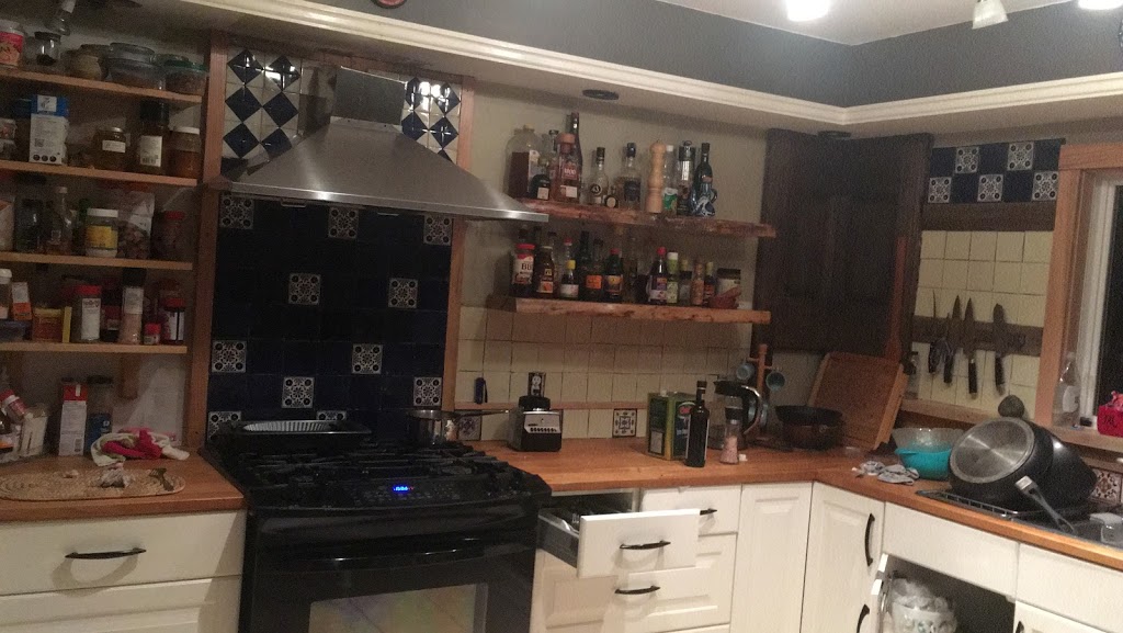 Demo and Reno | 349 Campbell St, Duncan, BC V9L 3H7, Canada | Phone: (250) 510-2884