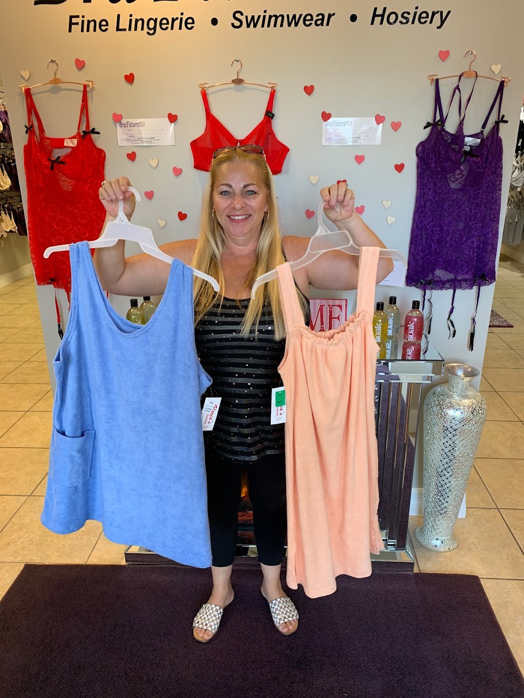 Bra Fitters | 2880 King St E, Kitchener, ON N2A 1A7, Canada | Phone: (519) 954-0420