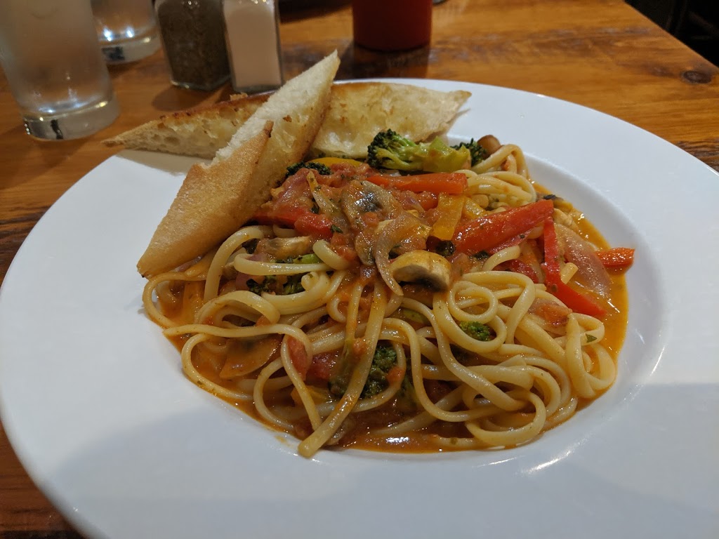Moodys Bar & Grill | 3 Tupper St, Millbrook, ON L0A 1G0, Canada | Phone: (705) 932-6663