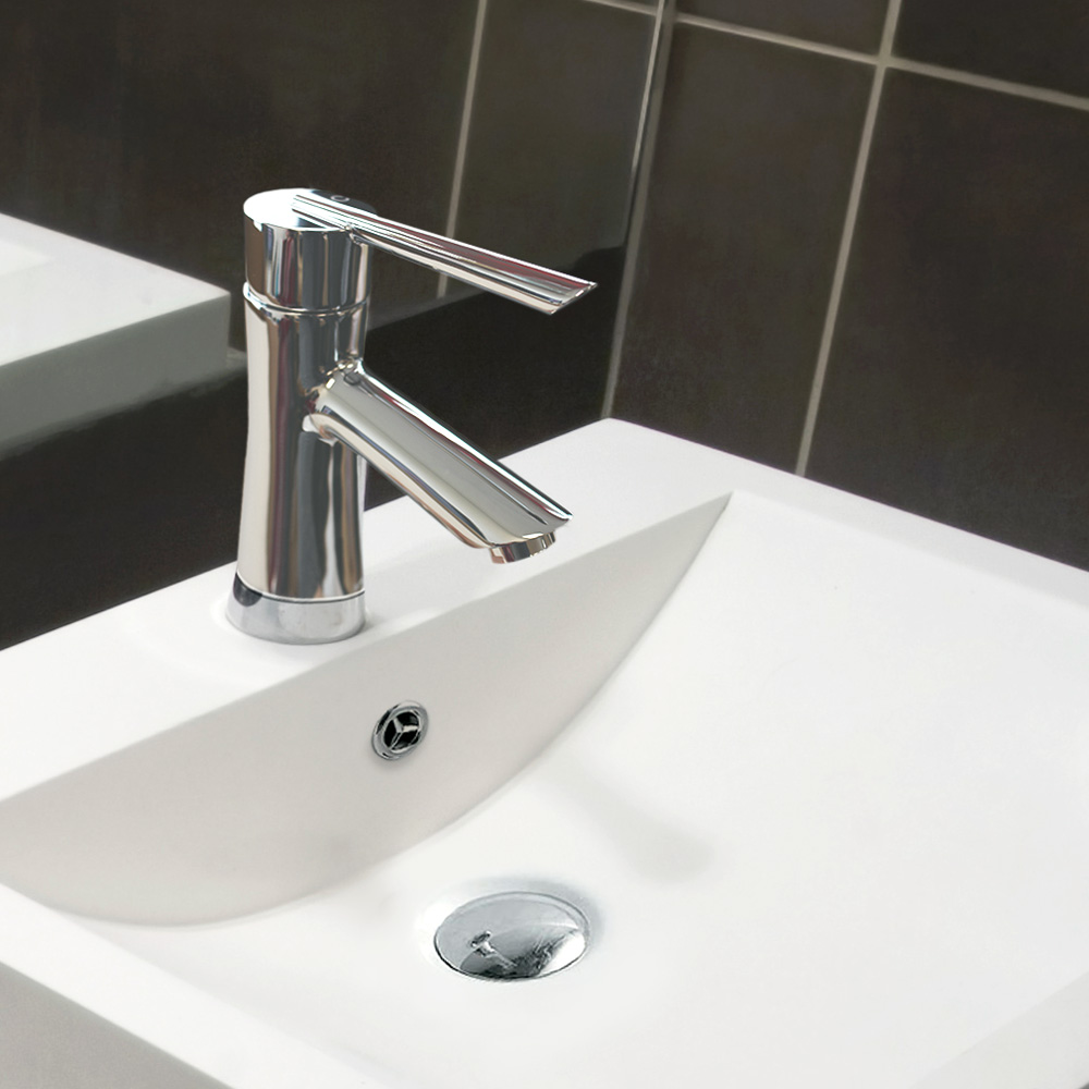 Bain Dépôt Laval | 3623, Autoroute 440, Laval, QC H7P 5P6, Canada | Phone: (450) 934-4422