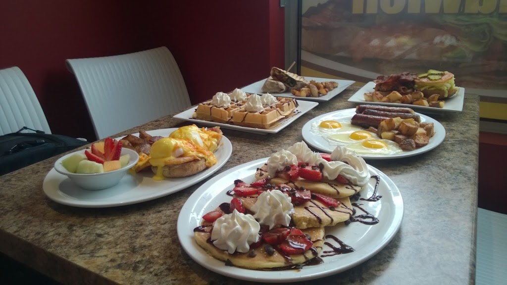 FlapJacks Barrie | 490 Mapleview Dr W, Barrie, ON L4N 6C3, Canada | Phone: (705) 503-8008