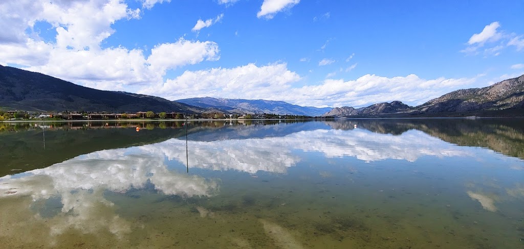 Falcon Resort | 7106 Main St, Osoyoos, BC V0H 1V3, Canada | Phone: (250) 495-7544